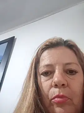 Chat XXX en directo de karlaanqui1
