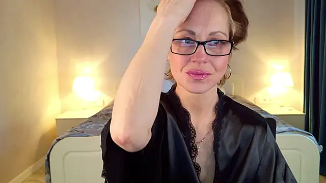 Chatroom XXX en direct de LioraWeiss