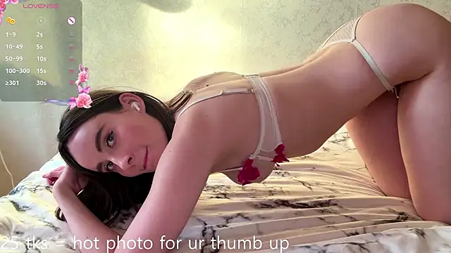 ToriHellberg Live XXX-chat