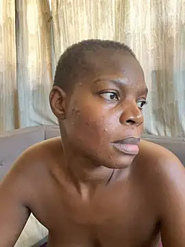 THESTALLIONBARBIEDOLL's Webcam Show