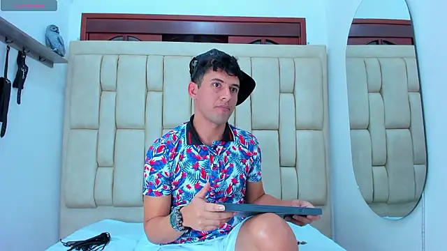 STEVEN_OS Webcam Show