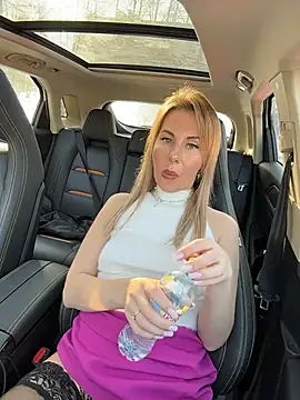 LisaMurr's Live XXX Chat