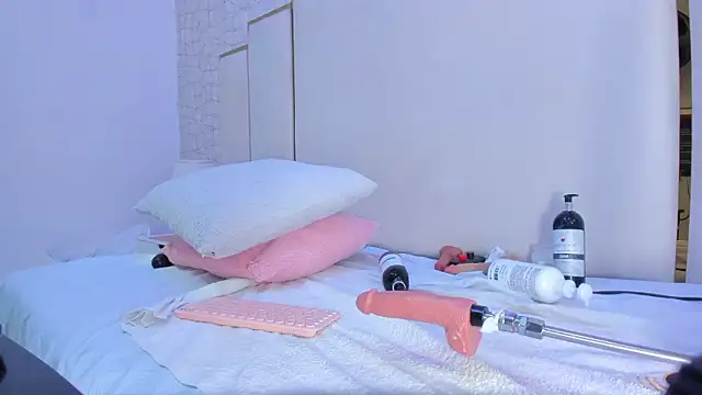 paola_rodriguez: διαδικτυακό σόου στην κάμερα