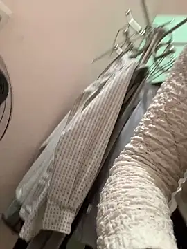 YANINA120's Webcam Show