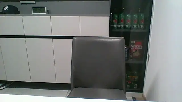 nole_china7 élő XXX-chatje