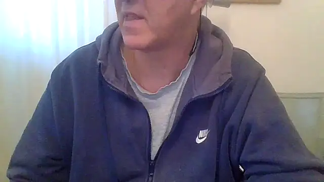 ANONIMO7735 Show Webcam