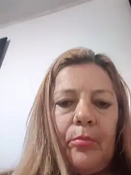 karlaanqui1 现场XXX聊天