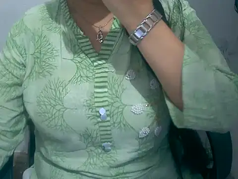 دردشة Cute_Aliyaa الجنسية المباشرة