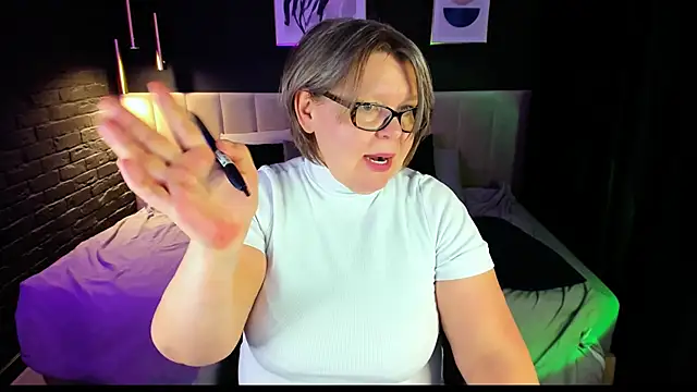 Онлайн чат XXX Shannonshine