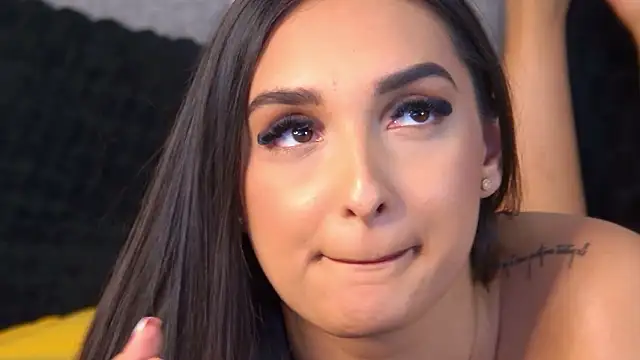 Kimberlymav Chat XXX live