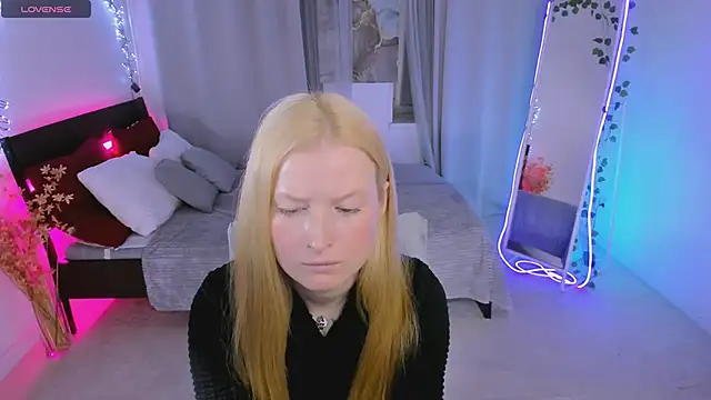 دردشة Laly_Peach الجنسية المباشرة