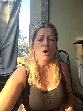 NikkiBlisss Live XXX-Chat