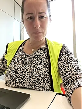 bichota85のライブXXXチャット