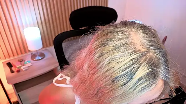 MarianL0ve লাইভ XXX চ্যাট