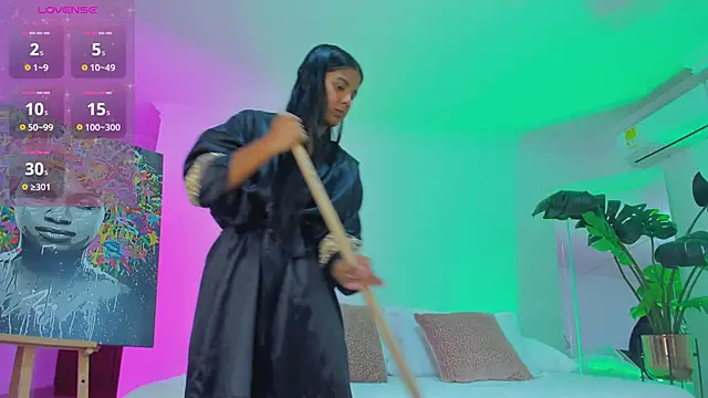 JANYLOVE__ Adlı Modelin Canlı XXX Sohbeti