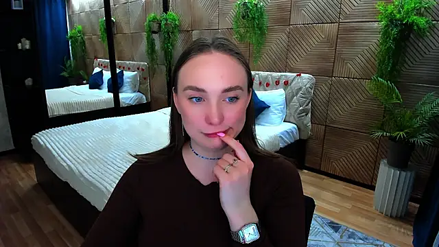 TrueReincarnation Adlı Modelin Canlı XXX Sohbeti