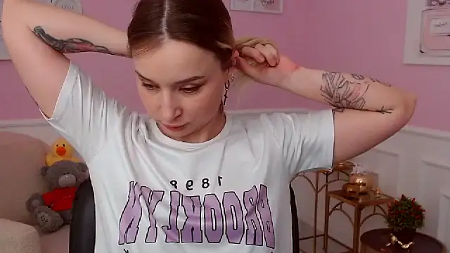 LilFleurish 即時 XXX 聊天