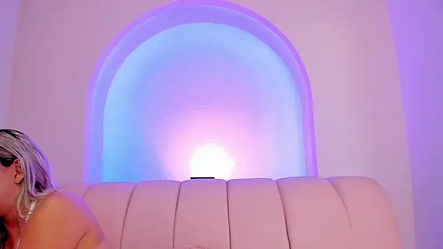 milaowens 现场XXX聊天