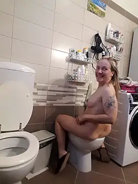 White_Devil_694 Adlı Modelin Canlı XXX Sohbeti