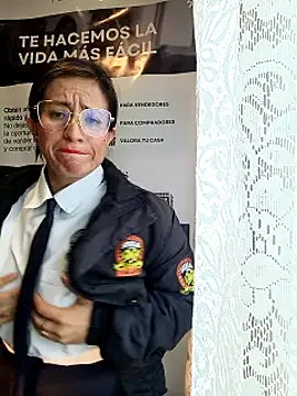 Valentina--1's Live XXX Chat