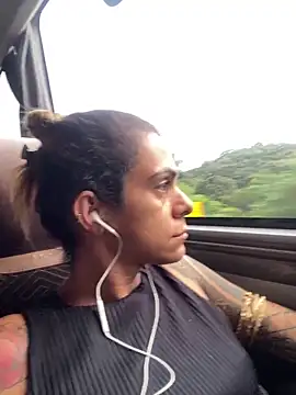 sabrinaneves 即時 XXX 聊天