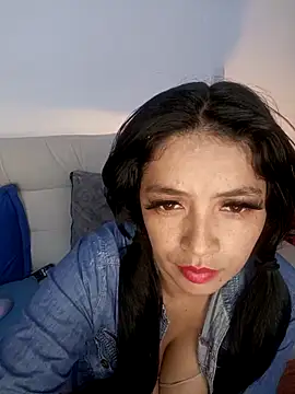 Chat +18 de Maitte_lover ao vivo