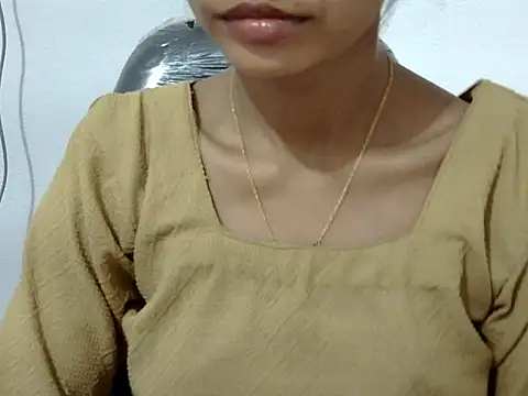 Kulsum_S Adlı Modelin Canlı XXX Sohbeti