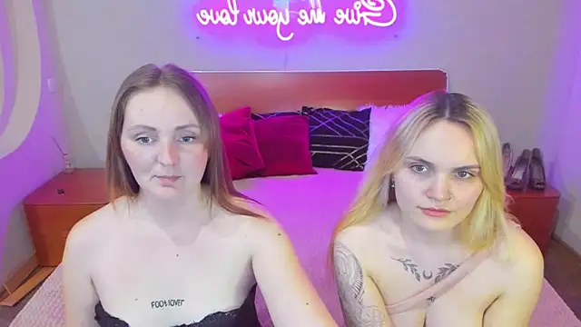 MagicEyess' Live XXX Chat