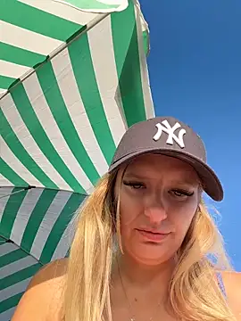 Betsy's Live XXX Chat