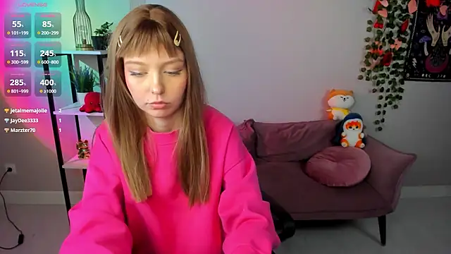 romance_with_dina webcam show