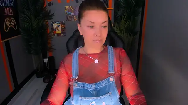 AnaMills 即時 XXX 聊天