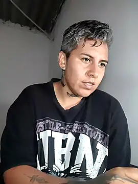 Yessi_rousse live XXX chat