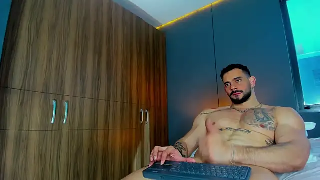 massimo_visconti Live XXX Chat