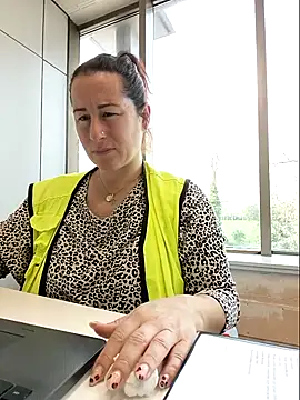 Chatroom XXX en direct de bichota85