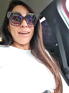 sexy7883 即時 XXX 聊天