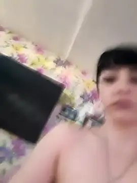 Chat +18 de sweetbb15 ao vivo