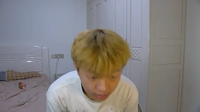 Chocolates-001 现场XXX聊天