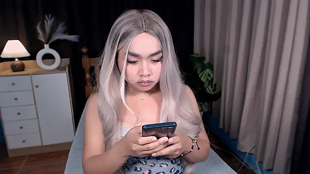 hoellygia Show Webcam