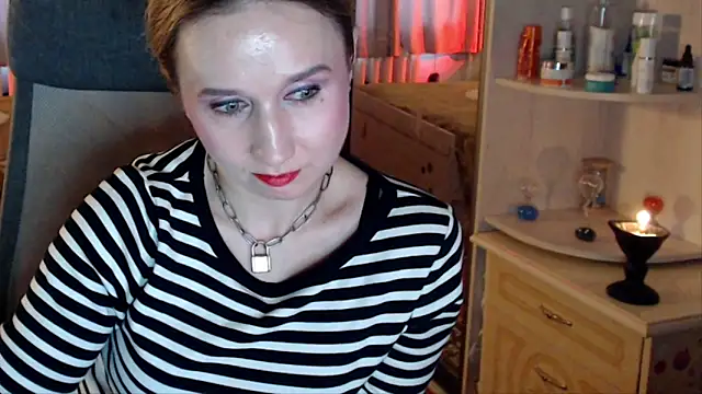 Živý XXX chat ClassyInna