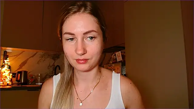 BluueSilkn Live XXX chat