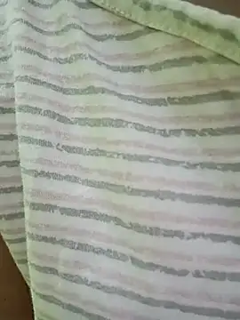 Emi_hot1 Chat XXX in diretta