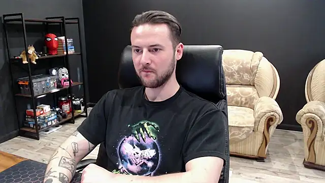 MihasikD: онлайн-секс-чат