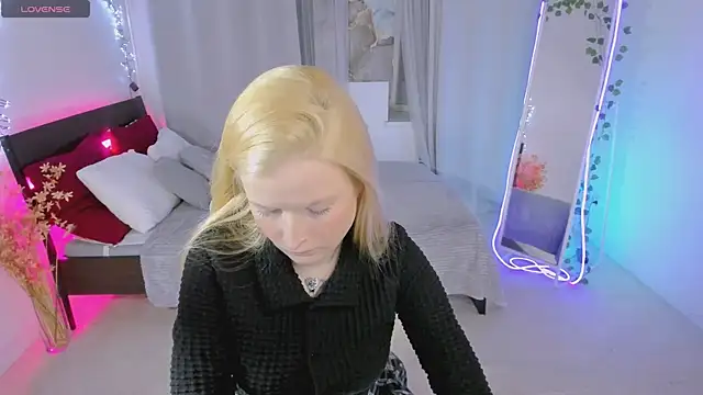 Laly_Peach's Live XXX Chat