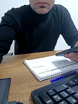 Yaman_33 Adlı Modelin Canlı XXX Sohbeti