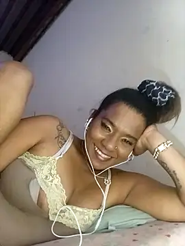 MiZzCreator – Naživo XXX chat