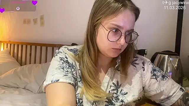 JacyWinslat 即時 XXX 聊天