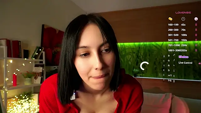 JuleeSamec: онлайн-секс-чат