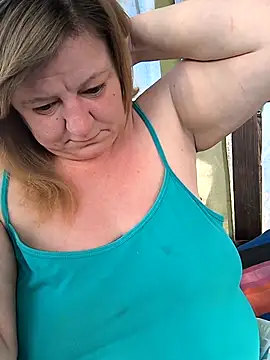 jusichka Chat XXX in diretta