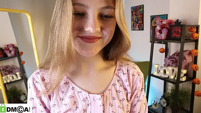 Sue_Sanders Live XXX-Chat