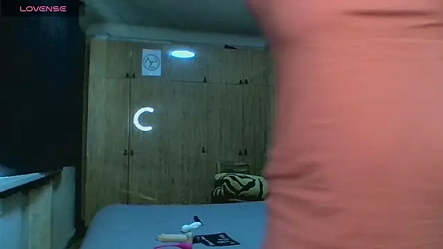 AnnaXLovers élő XXX-chatje